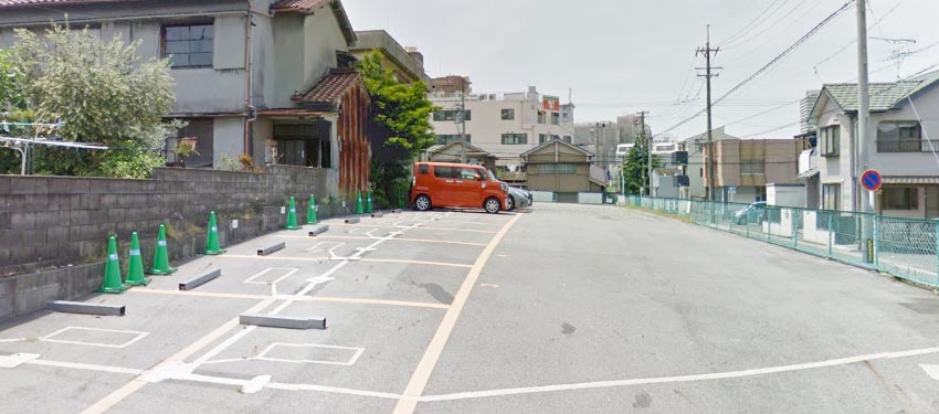 実際の駐車場の写真