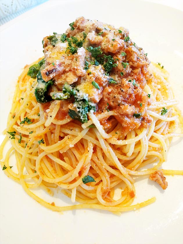 イカのラグーのトマトソースパスタ 旨さが凝縮♪
